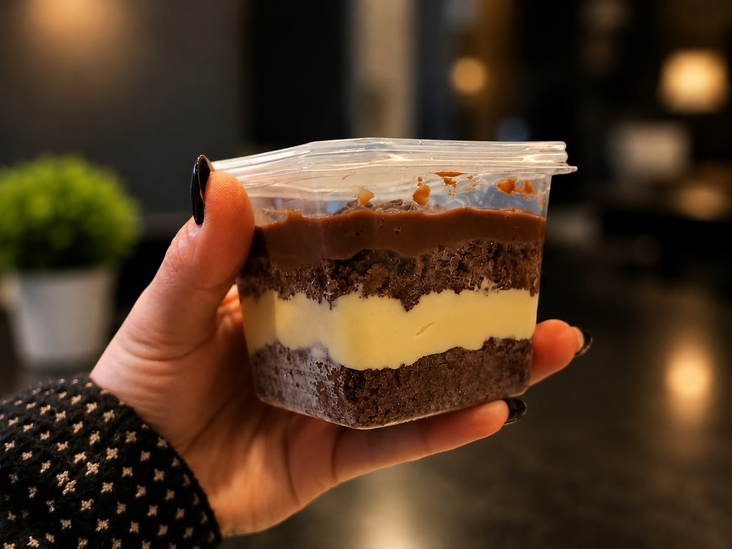 Bolo no pote sabor Ninho com Chocolate